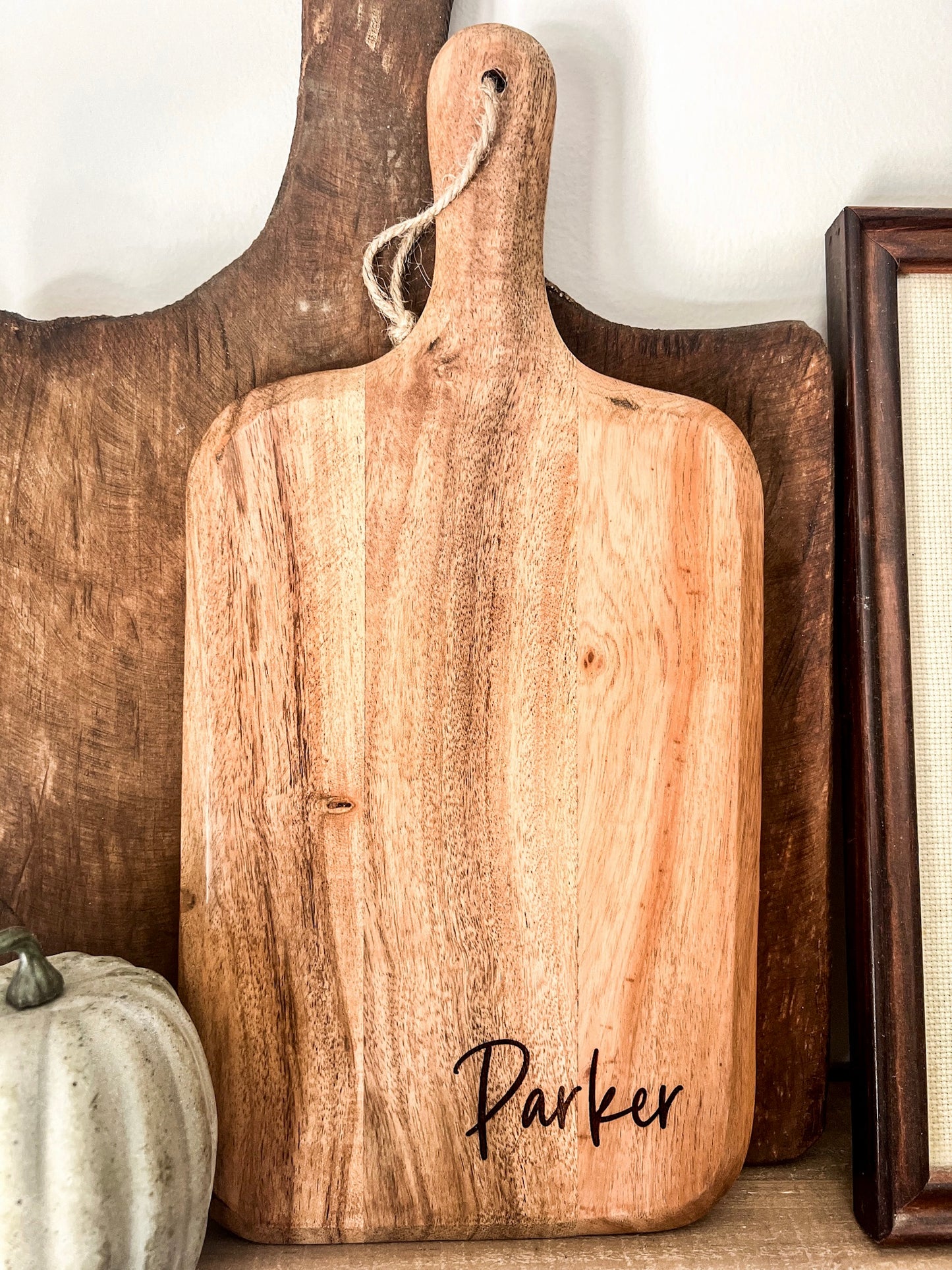 NAME ENGRAVED CUTTING BOARD